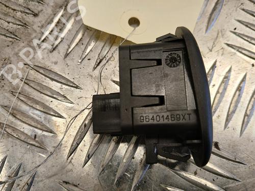 Right front window switch CITROËN C2 (JM_) 1.4 HDi | BP37372581I26 - Image 2