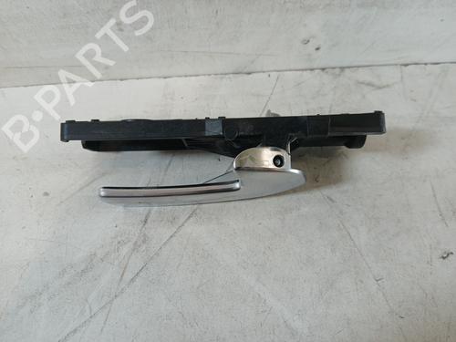 Used Front right interior door handle Front right interior door handle 37363200 37363200