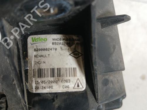 right-front-fog-light-renault-clio-iii-br01-cr01-2005-2006-2007-2008-2009-2010-2011-2012-2013-2014-37362569 main image