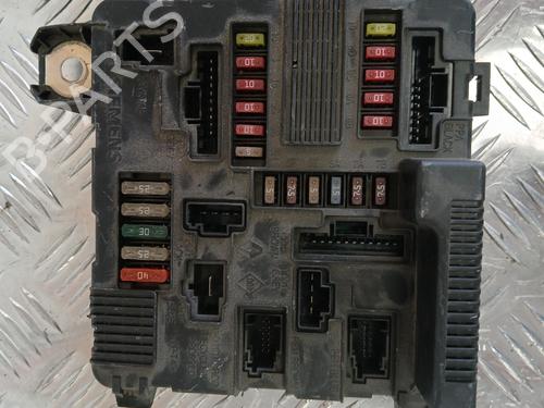 Used Fuse box Fuse box 37367915 37367915