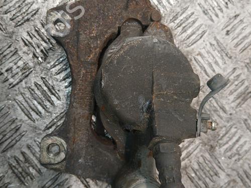 Used Right front brake caliper Right front brake caliper 37370978 37370978