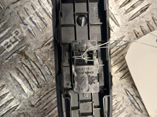 Right front window switch CITROËN C5 III (RD_) | BP37452059I26 - Image 3