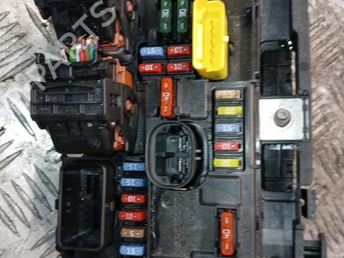 Used Fuse box Fuse box 37370603 37370603