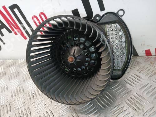heater-blower-motor-renault-megane-iv-hatchback-b9amn_-2015-37368359 main image