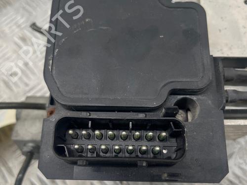 Used ABS pump ABS pump MERCEDES-BENZ A-CLASS (W168) A 160 (168.033, 168.133) (102 hp) 40267184 40267184