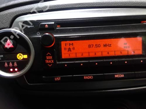 Display Display TOYOTA YARIS (_P13_) 1.0 (KSP130_, KSP130) (69 hp) 37368498 37368498
