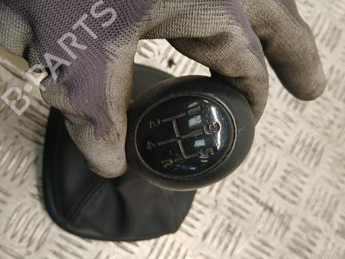 shift-knob-renault-scenic-ii-jm01_-2003-2004-2005-2006-2007-2008-2009-2010-40436378 main image