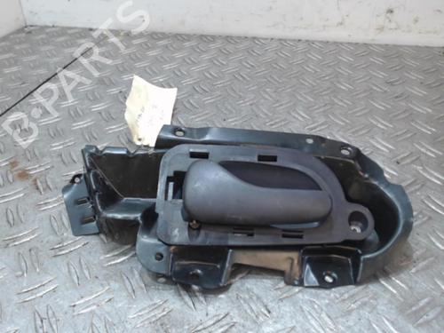 Used Front left interior door handle Front left interior door handle 37353163 37353163