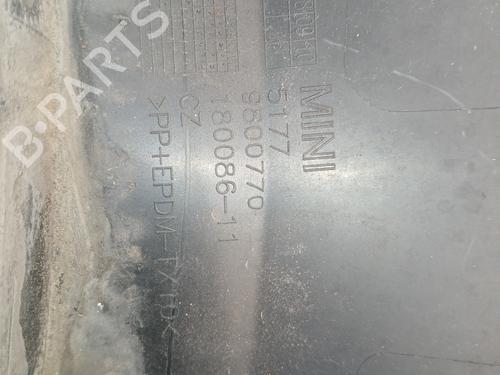 Used Rear right wheel arch trim Rear right wheel arch trim 37371632 37371632
