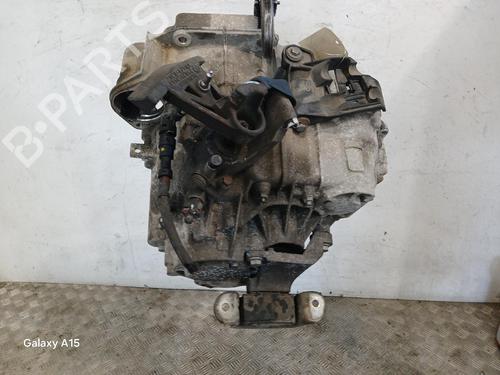 Used Gearbox Gearbox VW TRANSPORTER T6 Van (SGA, SGH, SHA, SHH) 2.0 TDI (150 hp) 39702538 39702538