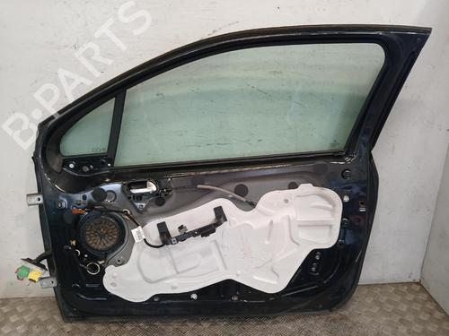 Used Right front door Right front door 38111946 38111946