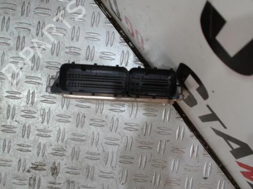 engine-control-unit-ecu-bmw-1-e87-2003-2004-2005-2006-2007-2008-2009-2010-2011-2012-2013-37359247 main image