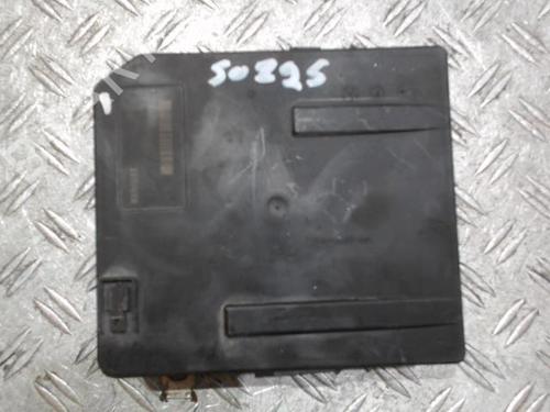 fuse-box-renault-scenic-ii-jm01_-2003-2004-2005-2006-2007-2008-2009-2010-37360565 main image