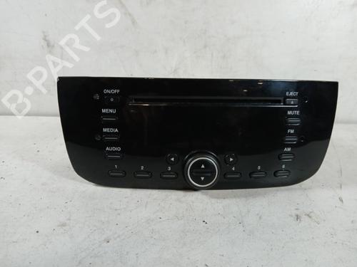 radio-fiat-punto-199_-2012-37362756 main image