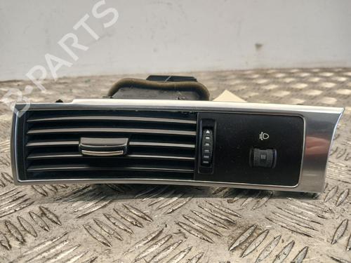 air-vent-audi-a6-c6-avant-4f5-2004-2005-2006-2007-2008-2009-2010-2011-39148298 main image