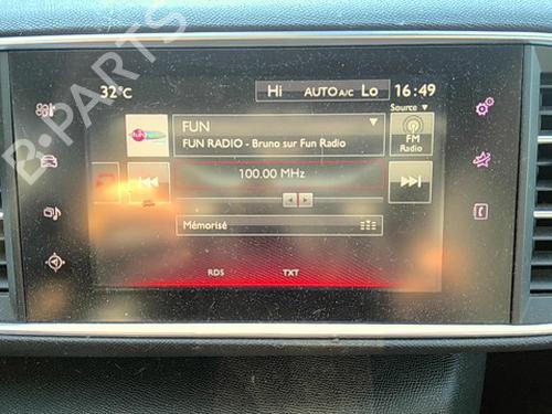 Used Radio Radio 37375258 37375258