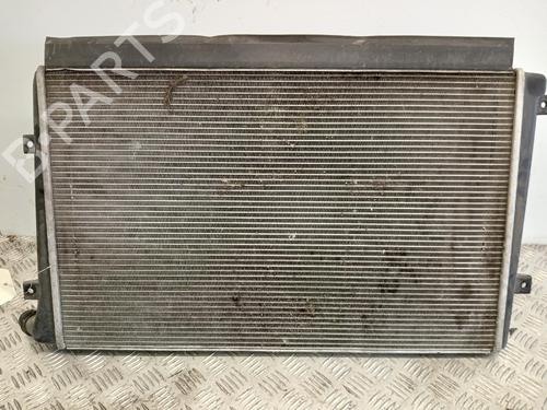 Used Water radiator Water radiator 39020850 39020850