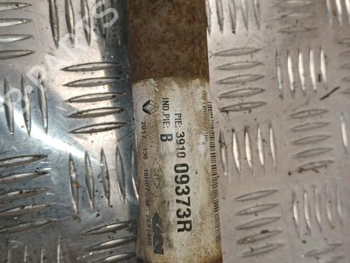 right-front-driveshaft-renault-megane-iv-hatchback-b9amn_-2015-37367120 main image