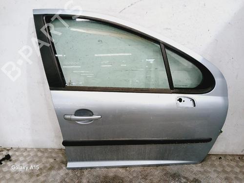 Dør højre fortil Dør højre fortil PEUGEOT 207 (WA_, WC_) 1.4 (73 hp) 39729816 39729816