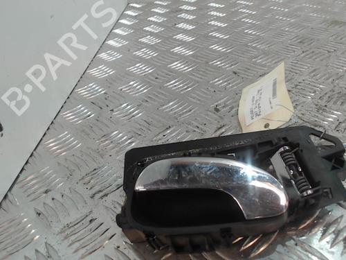 Used Front left interior door handle Front left interior door handle 37746705 37746705