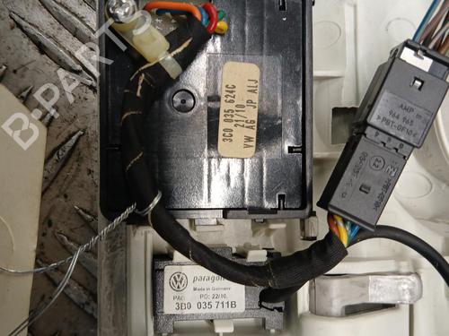 interior-roof-light-vw-golf-vi-5k1-2008-2009-2010-2011-2012-2013-2014-39982335 main image