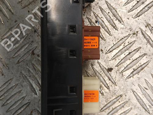 Left front window switch DACIA DUSTER (HS_) 1.2 TCe 125 | BP39388200I27 - Image 2