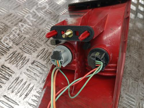 right-taillight-peugeot-607-9d-9u-2000-37368620 main image