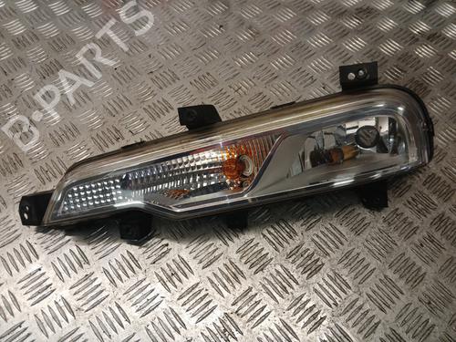 Used Left front fog light Left front fog light 37369996 37369996
