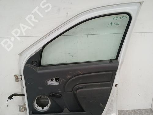 Used Right front door Right front door 37370829 37370829
