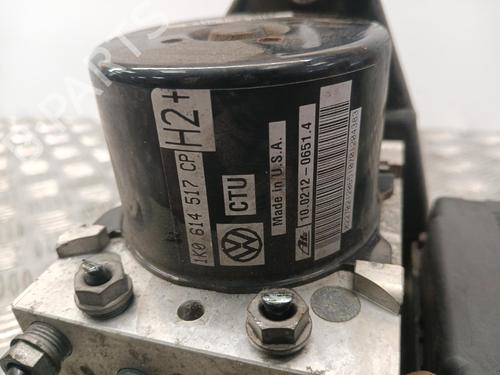 abs-pump-vw-touran-1t3-2010-2011-2012-2013-2014-2015-2016-37375183 main image