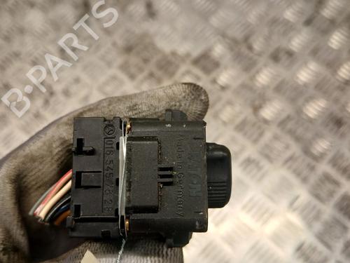 Spejlkontakt Spejlkontakt MERCEDES-BENZ SLK (R170) 200 (170.435) (136 hp) 37462178 37462178