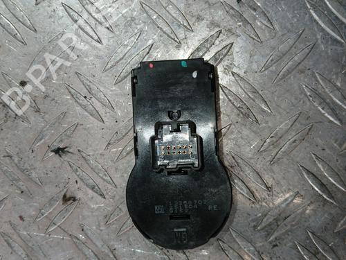 switch-opel-insignia-a-g09-2008-2009-2010-2011-2012-2013-2014-2015-2016-2017-37365256 main image