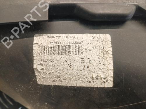 right-headlight-citroen-c4-picasso-i-mpv-ud_-2006-2007-2008-2009-2010-2011-2012-2013-2014-2015-37371846 main image