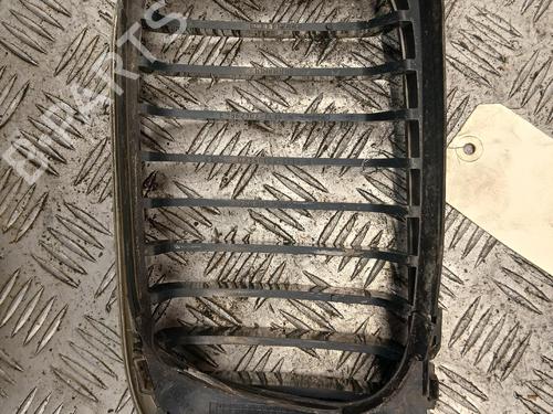 Used Grille Grille 39138056 39138056