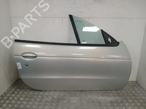 Used Right front door Right front door 37370853 37370853