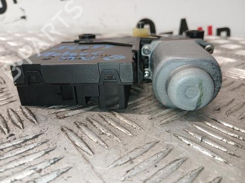 left-front-window-motor-vw-golf-vi-5k1-2008-2009-2010-2011-2012-2013-2014-37369845 main image