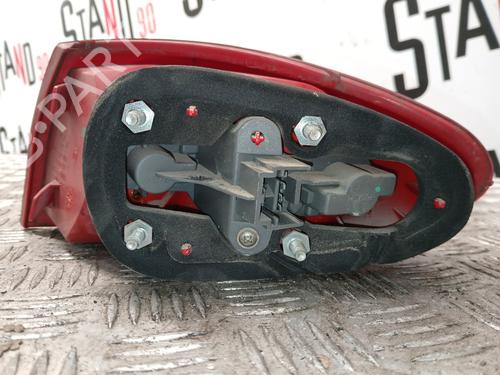 left-taillight-alfa-romeo-147-937_-2000-2001-2002-2003-2004-2005-2006-2007-2008-2009-2010-37370092 main image