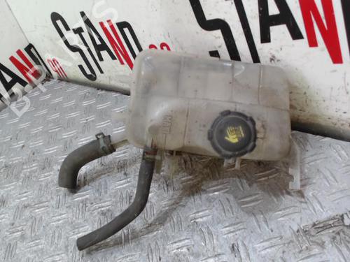 expansion-tank-renault-megane-iii-coupe-dz01_-2008-2009-2010-2011-2012-2013-2014-2015-2016-37359458 main image