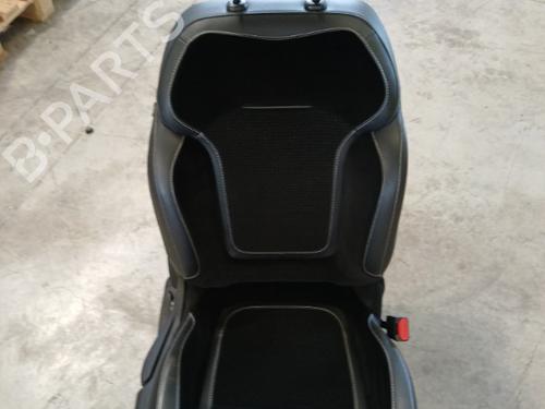 Right front seat RENAULT MEGANE IV Hatchback (B9A/M/N_) | BP37362484C16 - Image 3