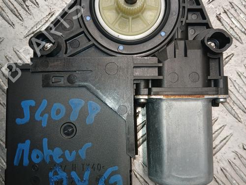 Left front window motor VW GOLF VI (5K1) 2.0 TDI 4motion | BP37369845E21 - Image 2