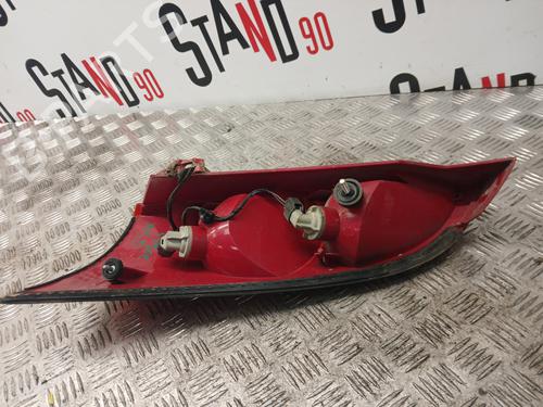 right-taillight-ford-focus-i-daw-dbw-1998-1999-2000-2001-2002-2003-2004-2005-2006-2007-2008-2009-37369575 main image