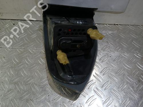 left-taillight-ford-s-max-wa6-2006-2007-2008-2009-2010-2011-2012-2013-2014-37359724 main image