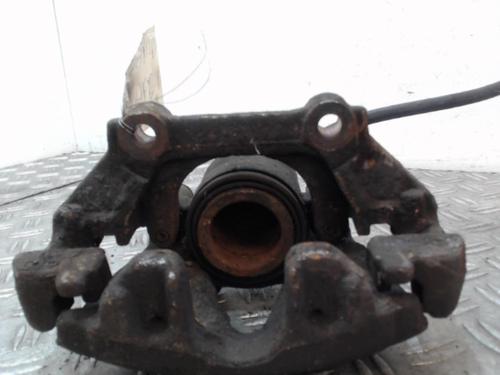 Used Right front brake caliper Right front brake caliper 37353299 37353299