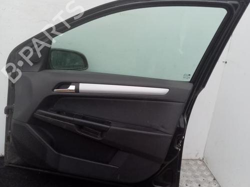 right-front-door-opel-astra-h-a04-2004-2005-2006-2007-2008-2009-2010-2011-2012-2013-2014-37354848 main image