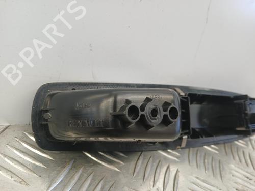 right-front-window-switch-renault-scenic-iii-jz01_-2008-2009-2010-2011-2012-2013-2014-2015-2016-37374579 main image