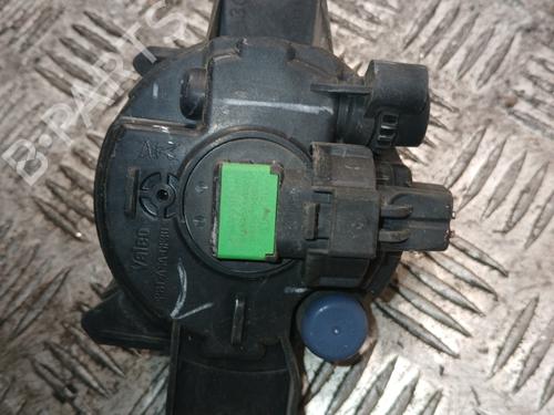 left-front-fog-light-renault-twingo-ii-cn0_-2007-37371120 main image