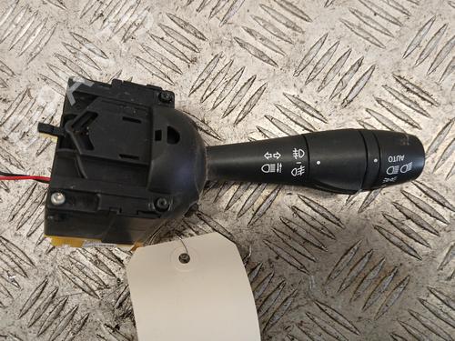 Used Switch Switch RENAULT CLIO IV (BH_) 1.5 dCi 90 (90 hp) 39729765 39729765