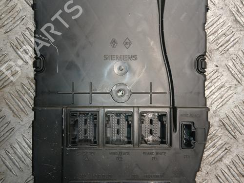 Fuse box RENAULT SCÉNIC II (JM0/1_) 1.6 16V (JM1R) | BP37372059E1 - Image 4
