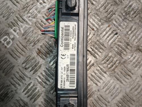 Used Fuse box Fuse box 37371204 37371204