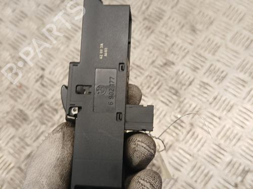 Left front window switch BMW 3 (E46) 320 d | BP39138069I27 - Image 2